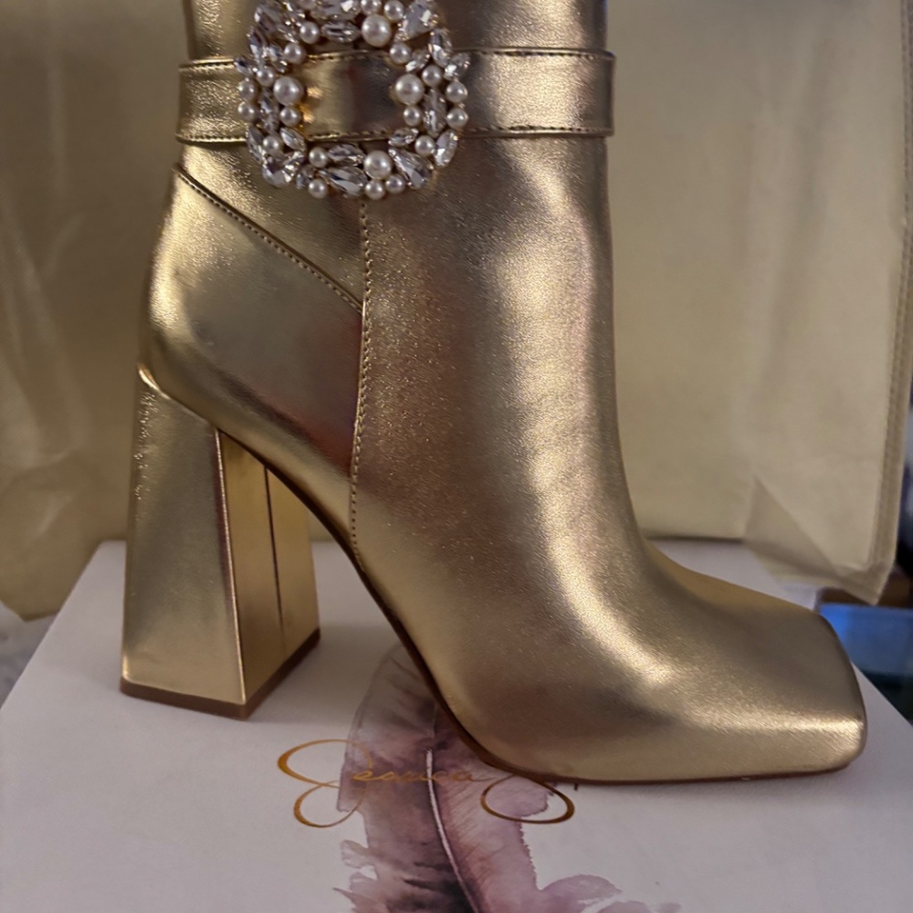 Women boots
